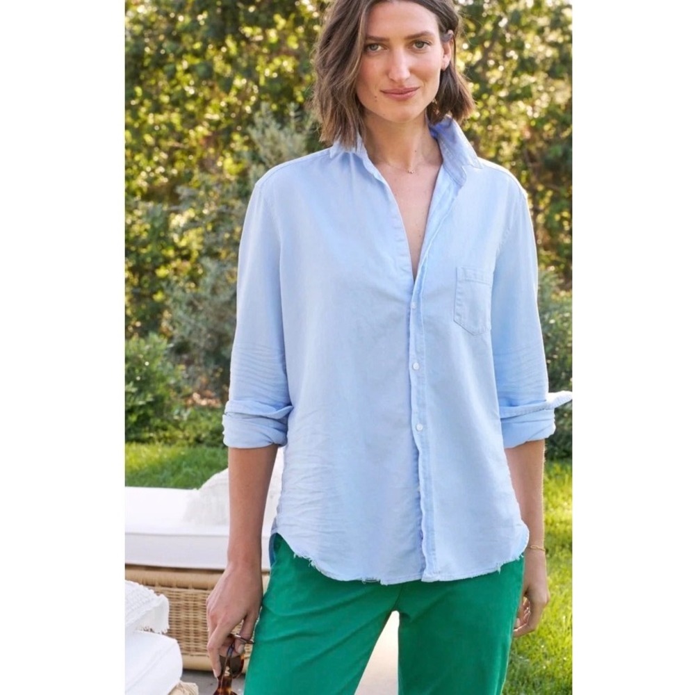 Frank & Eileen EILEEN Glacier Blue Cotton Button Down Shirt Distressed Hem Large